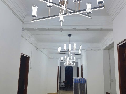 khách sạn A-IN QUẬN 5
